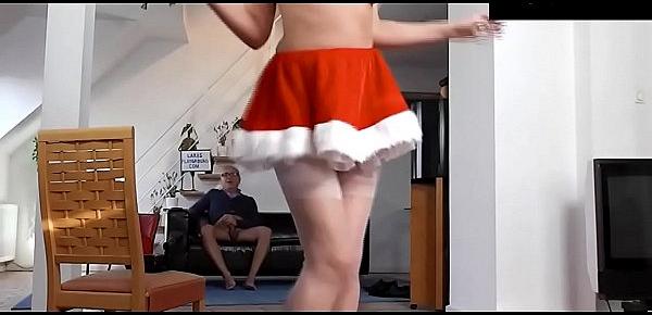  British milf in christmas stockings gets cumshot
